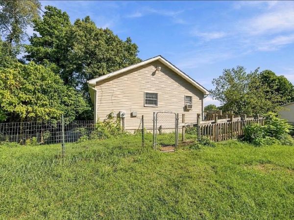 24108 Banker Street, Sturgis, MI 49091