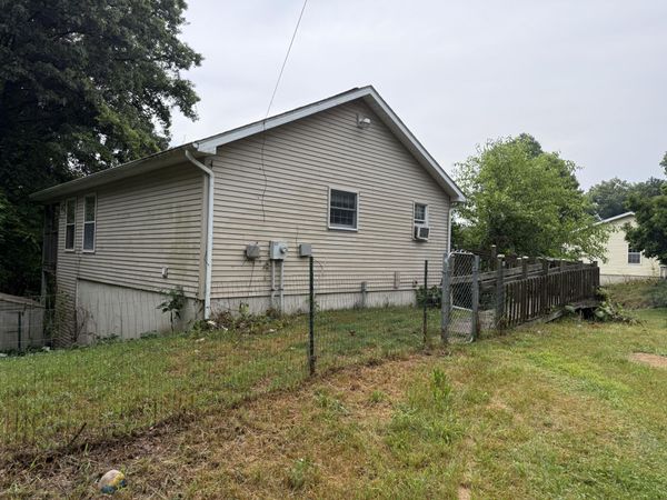 24108 Banker Street, Sturgis, MI 49091