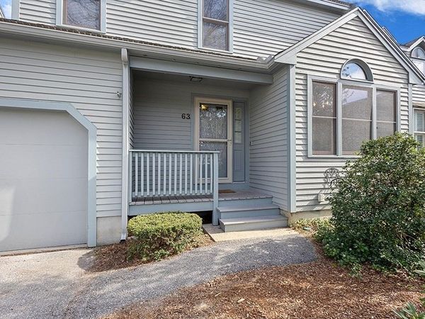 63 Bayberry Cmn, Unit 63, Franklin, MA 02038