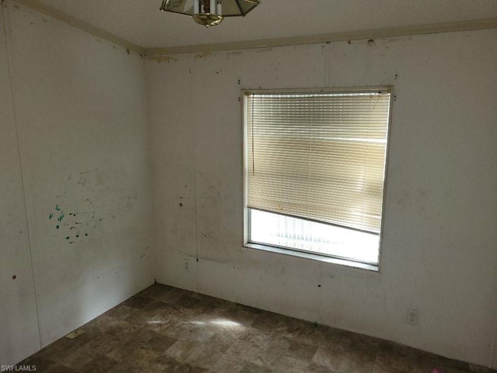 12040 Live Oak Dr, Fort Myers, FL 33908 Photo