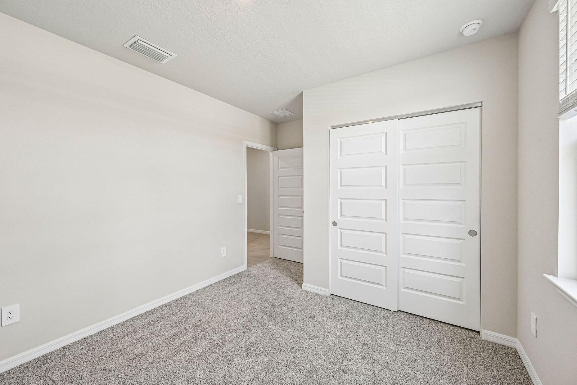 5437 Hampton Park Circle, Vero Beach, FL 32966 Photo