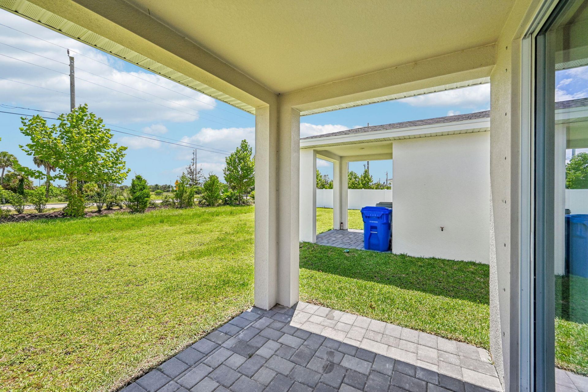 5437 Hampton Park Circle, Vero Beach, FL 32966 Photo