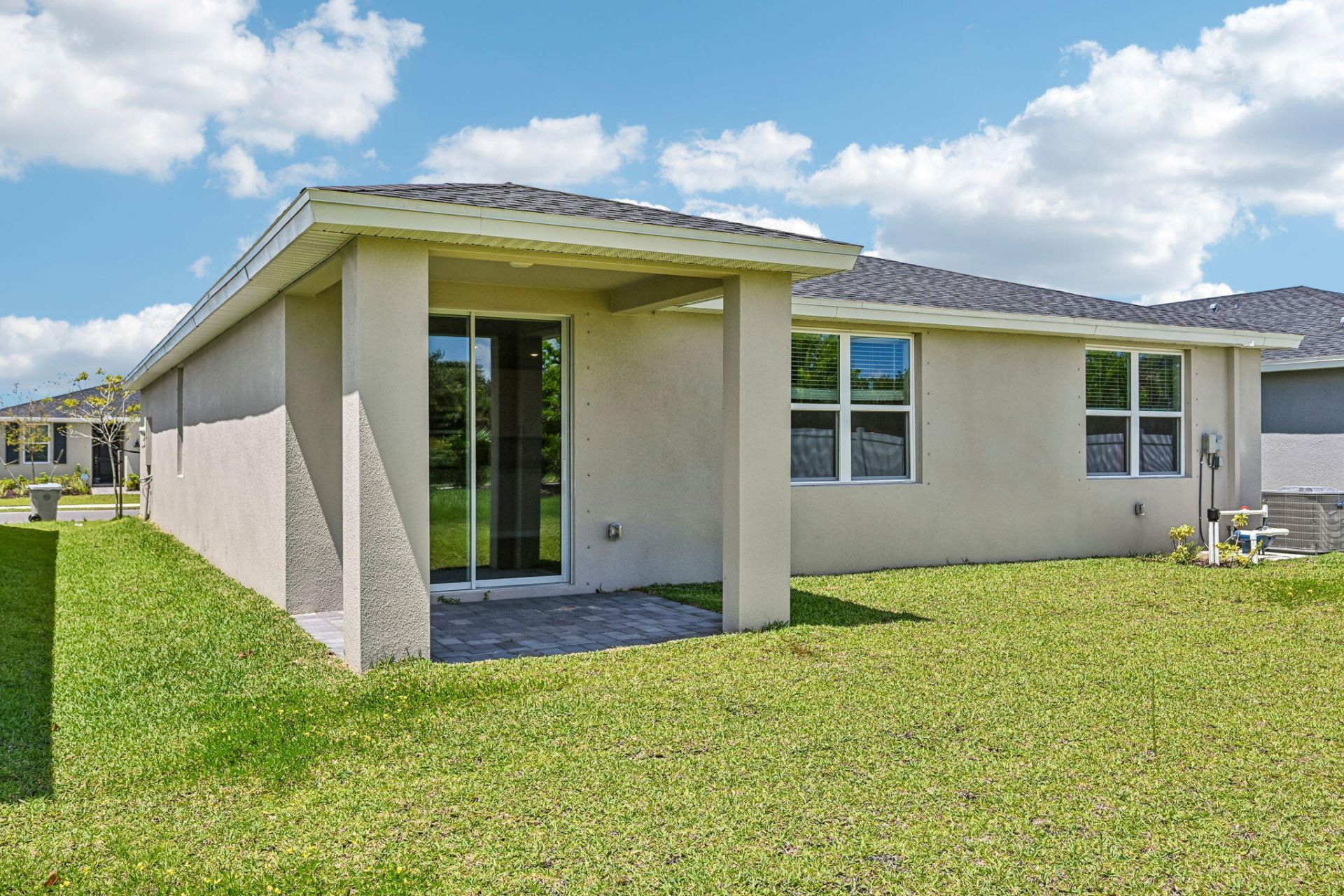5437 Hampton Park Circle, Vero Beach, FL 32966 Photo