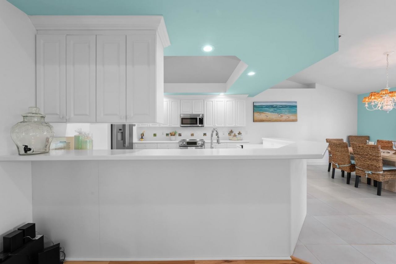 1858 Farm Trl, Sanibel, FL 33957 Photo