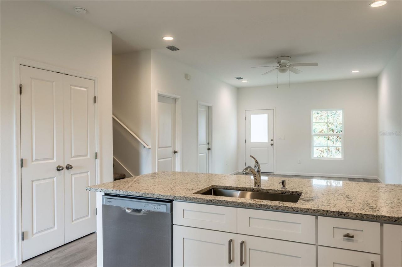 5383 Vista Lago Drive, Orlando, FL 32811 Photo