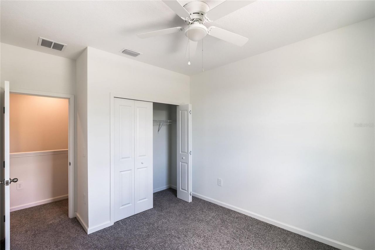 5383 Vista Lago Drive, Orlando, FL 32811 Photo
