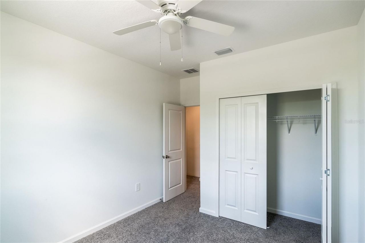 5383 Vista Lago Drive, Orlando, FL 32811 Photo