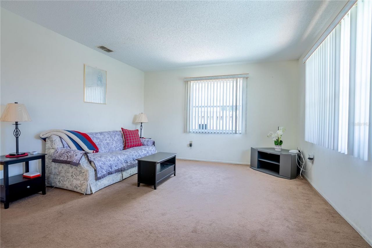 8234 Winthrop Drive , Port Richey, FL 34668 Photo