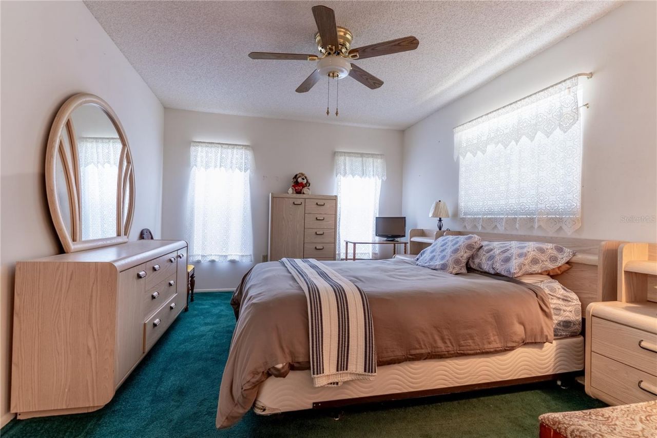 8234 Winthrop Drive , Port Richey, FL 34668 Photo