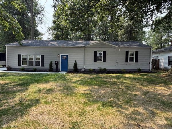 1798 E East 337 Street , Eastlake, OH 44095