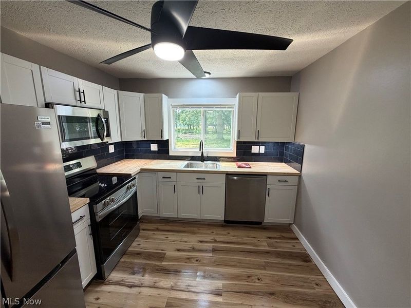 1798 E East 337 Street, Eastlake, OH 44095 Photo 5