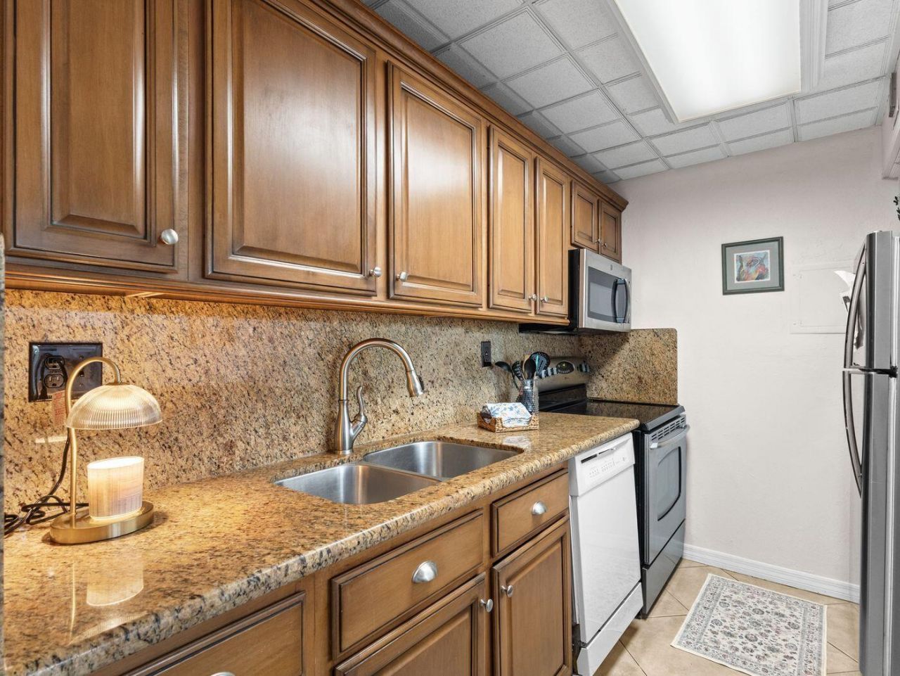 88500 Overseas Highway, Unit 208, Tavernier, FL 33070 Photo