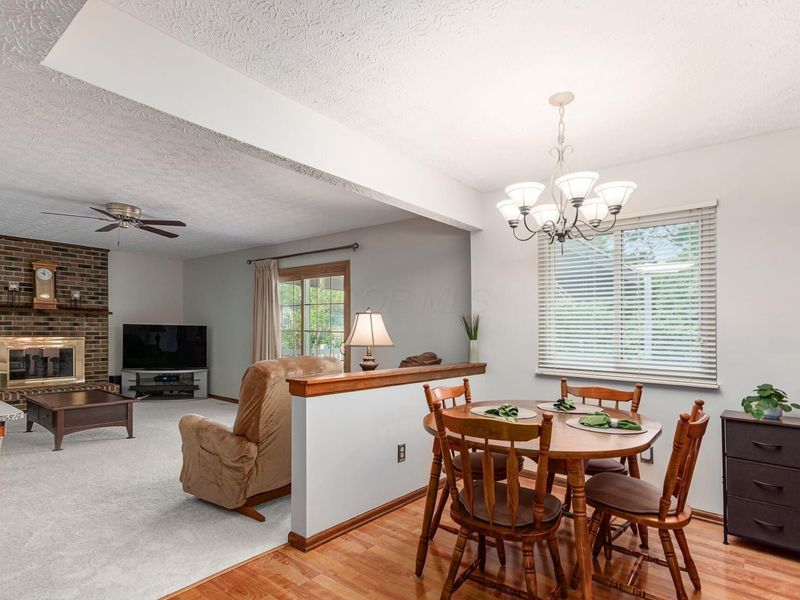 2161 Ransom Oaks Drive, Columbus, OH 43228 Photo 15
