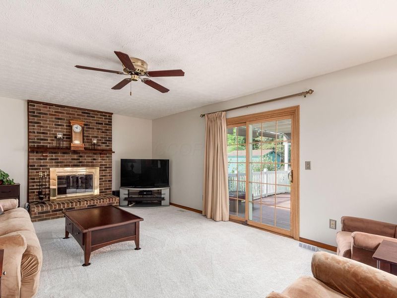 2161 Ransom Oaks Drive, Columbus, OH 43228 Photo 17