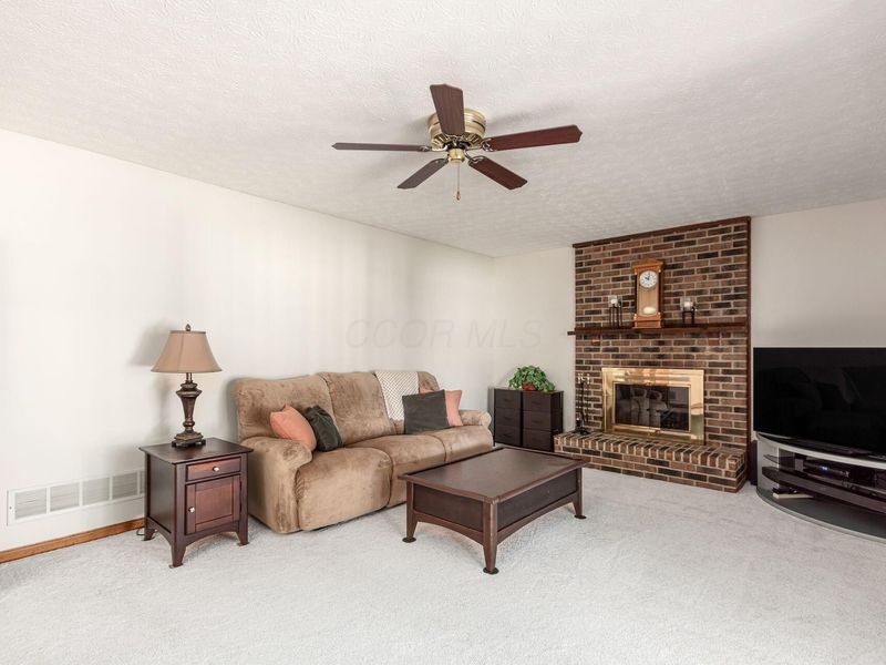 2161 Ransom Oaks Drive, Columbus, OH 43228 Photo 19
