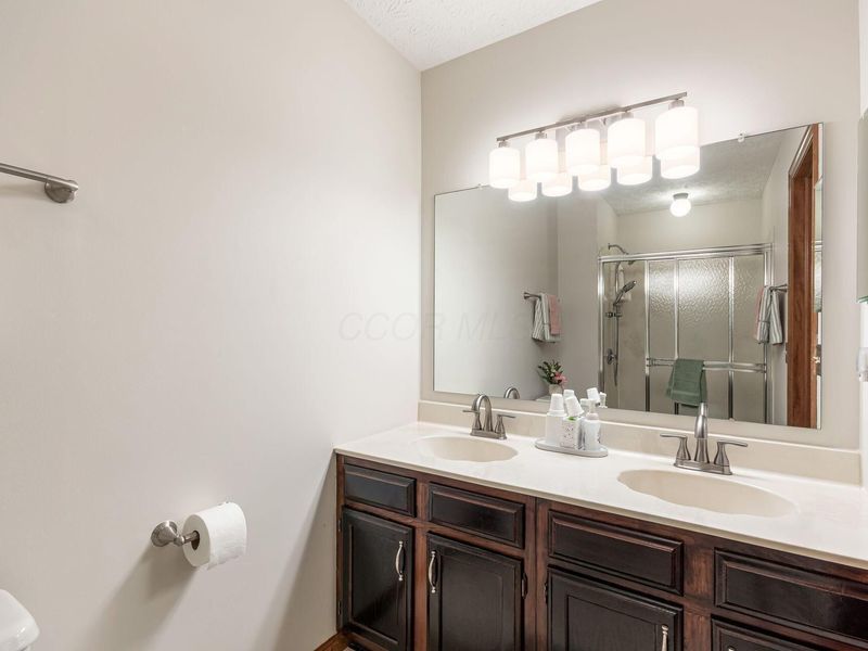 2161 Ransom Oaks Drive, Columbus, OH 43228 Photo 26