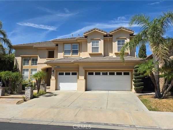 20421 Via Medici, Northridge, CA 91326
