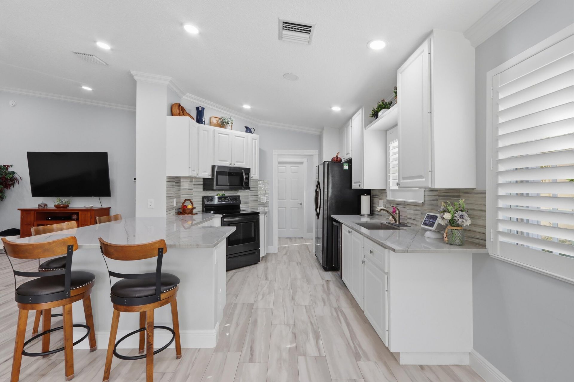 8450 Saint Johns Court, Wellington, FL 33414 Photo