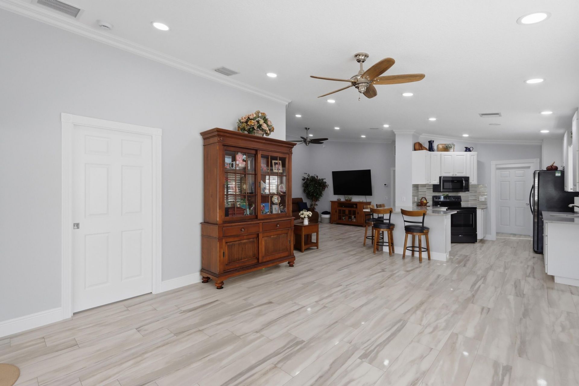 8450 Saint Johns Court, Wellington, FL 33414 Photo