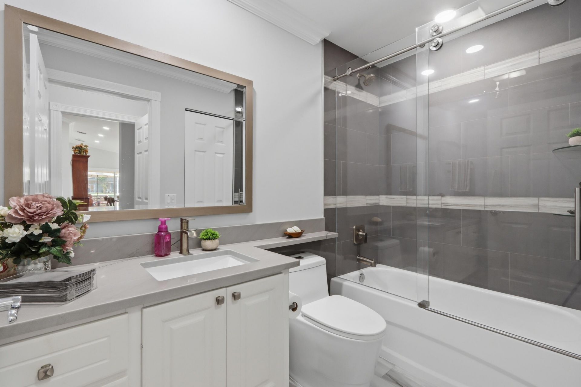 8450 Saint Johns Court, Wellington, FL 33414 Photo