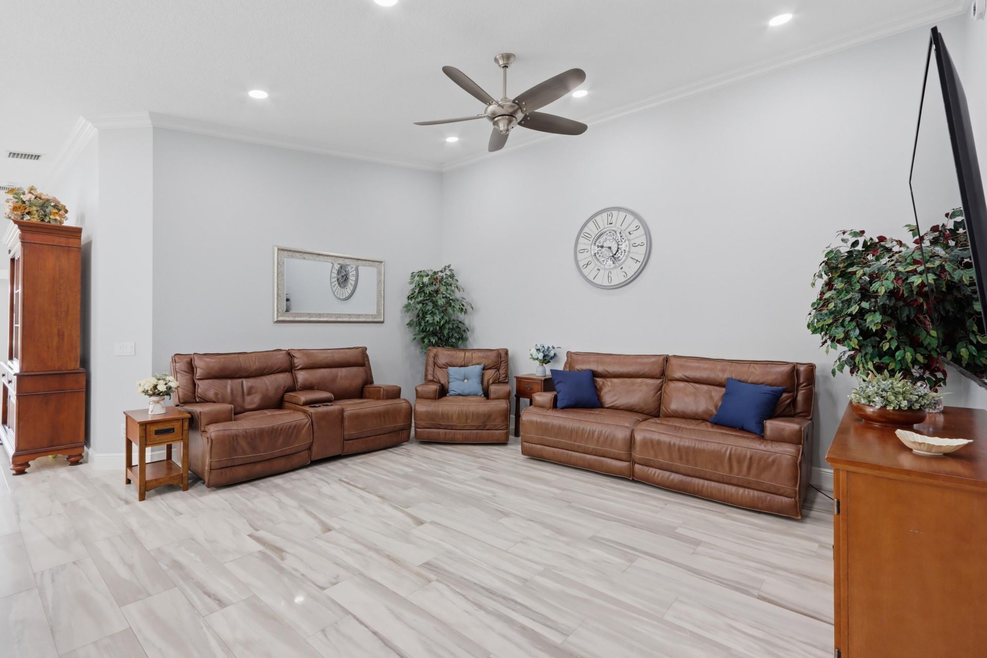 8450 Saint Johns Court, Wellington, FL 33414 Photo