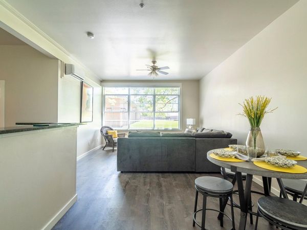 809 Vance ST, Unit 111, Taylor, TX 76574