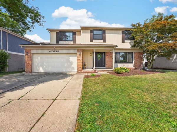 42658 Beechwood Drive, Canton Township, Mi 48188