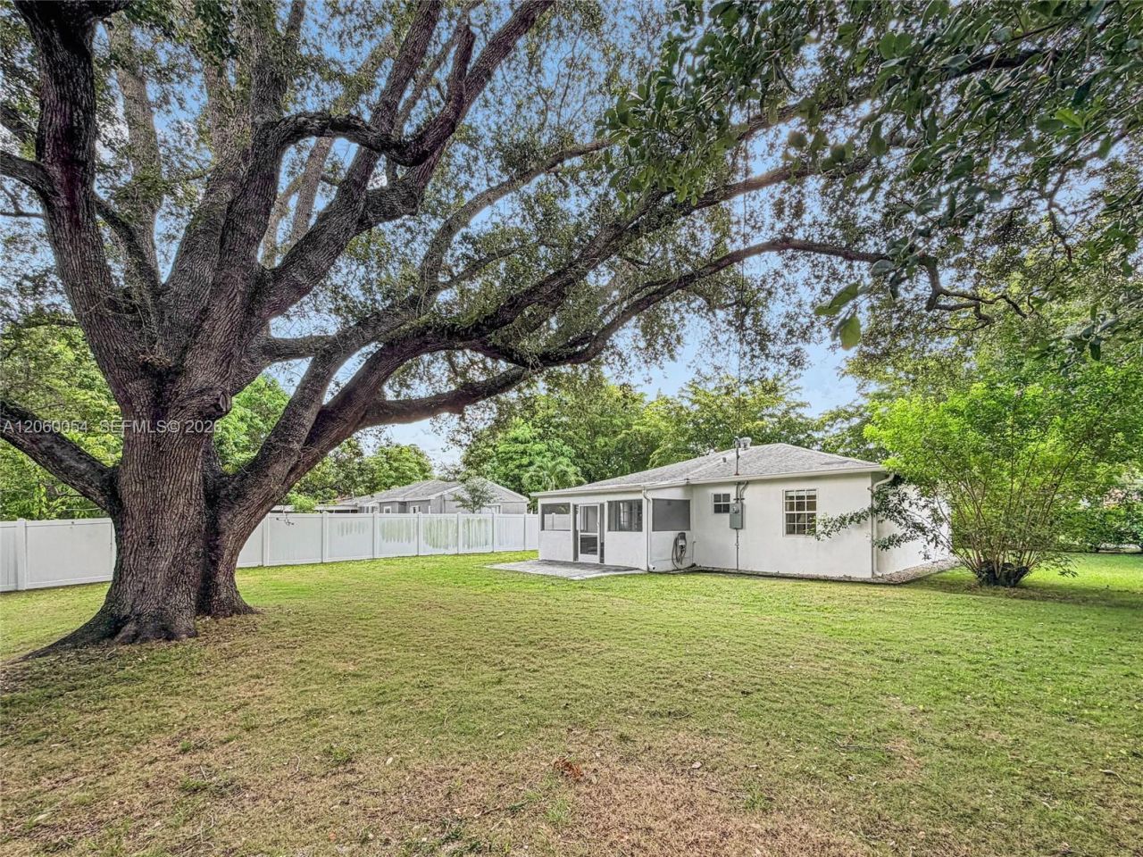 1471 NE 132nd Rd , North Miami, FL 33161 Photo