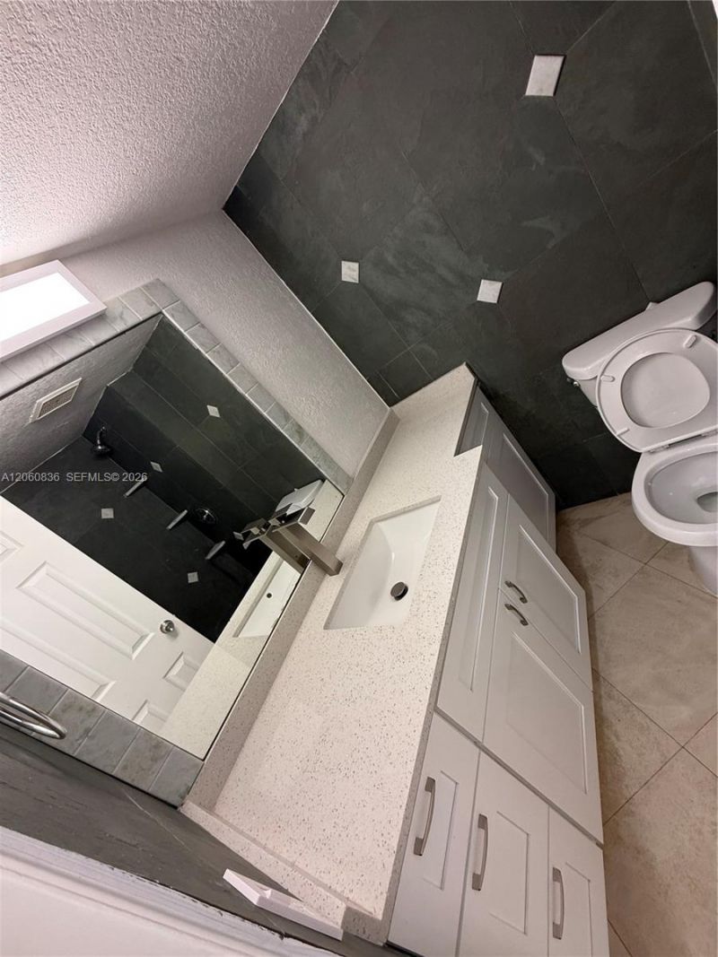 4174 NW 79th Ave , Unit 1C, Doral, FL 33166 Photo