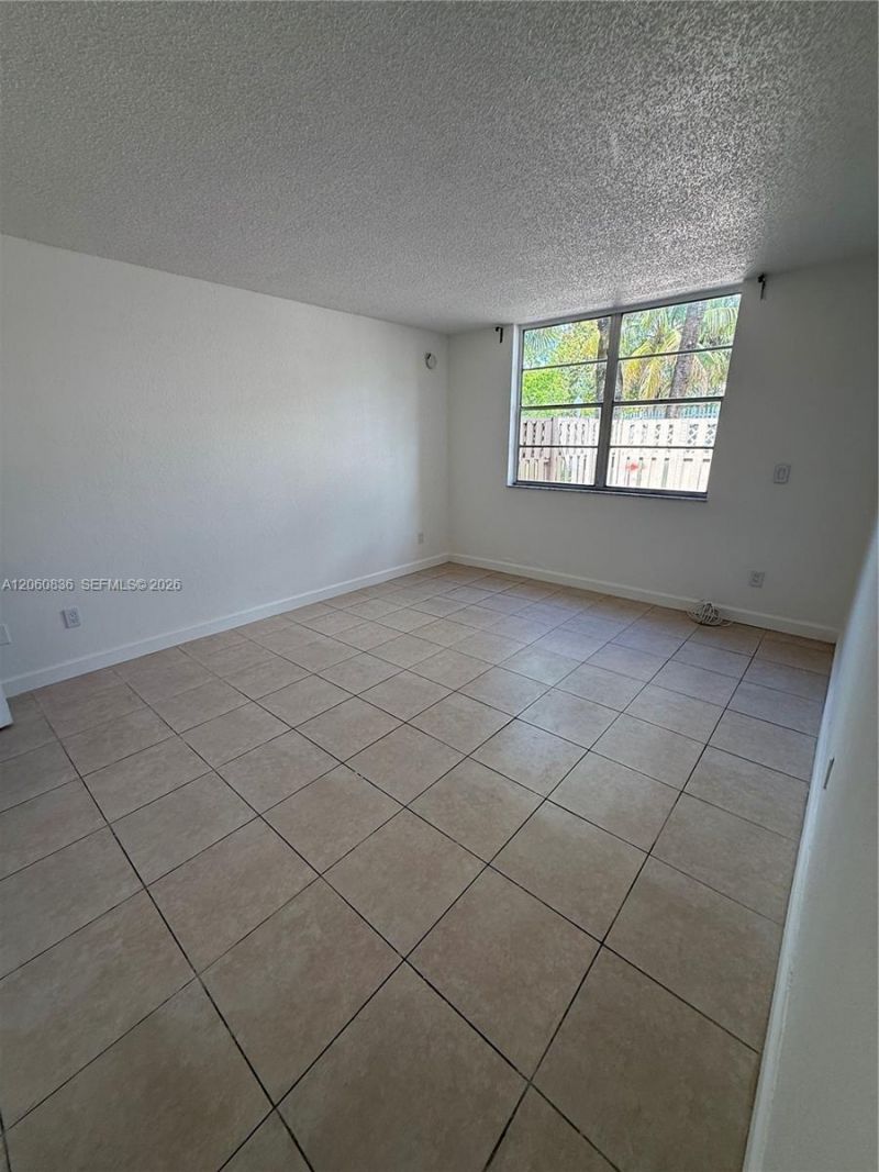 4174 NW 79th Ave , Unit 1C, Doral, FL 33166 Photo