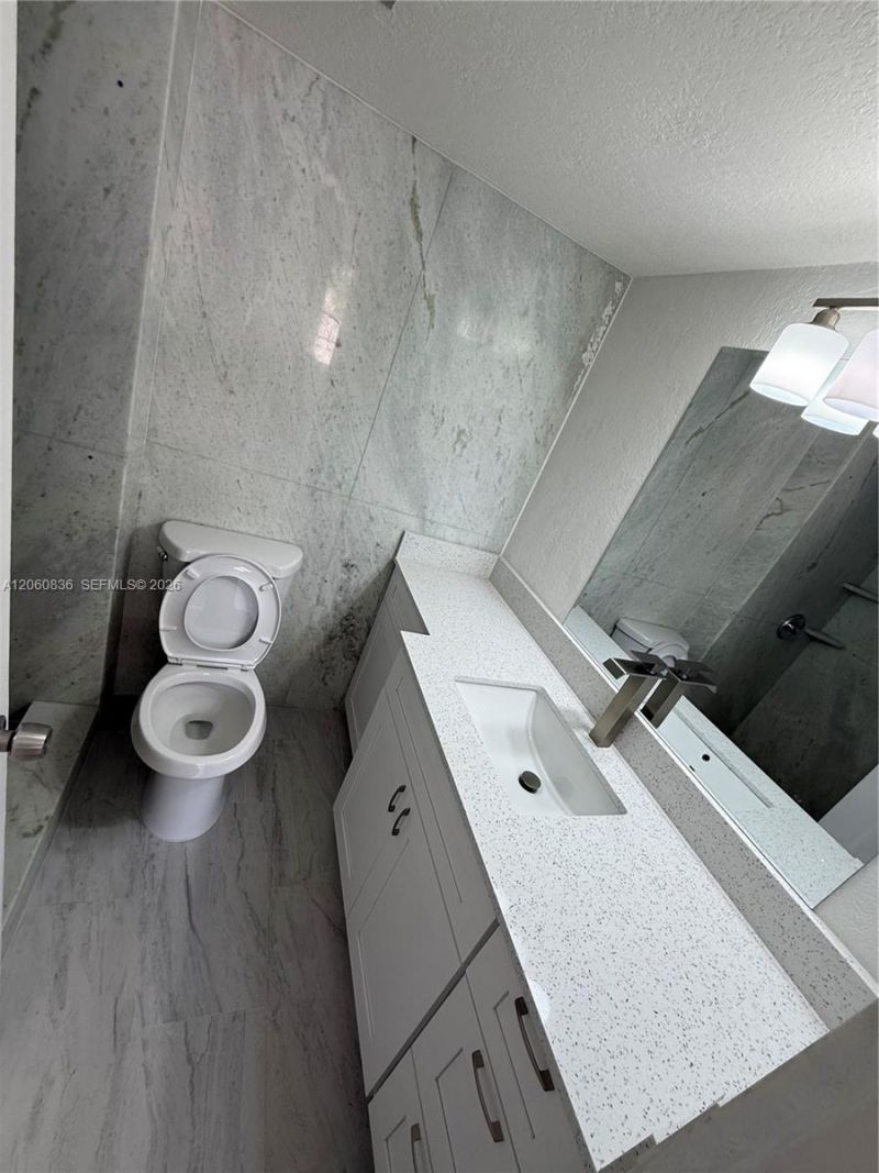 4174 NW 79th Ave , Unit 1C, Doral, FL 33166 Photo