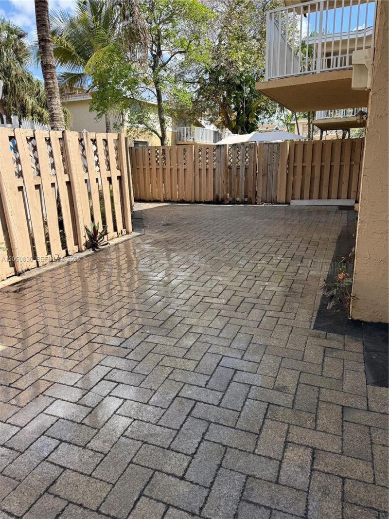 4174 NW 79th Ave , Unit 1C, Doral, FL 33166 Photo