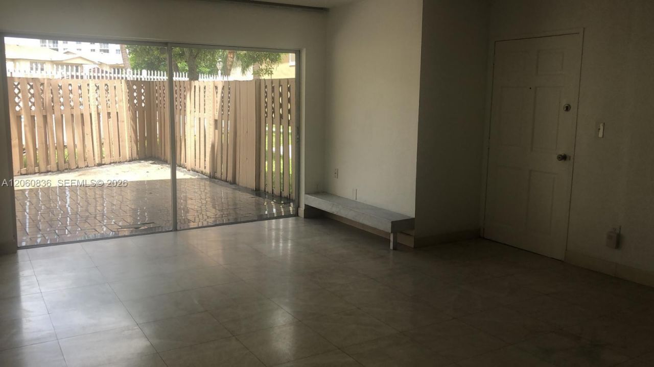 4174 NW 79th Ave , Unit 1C, Doral, FL 33166 Photo
