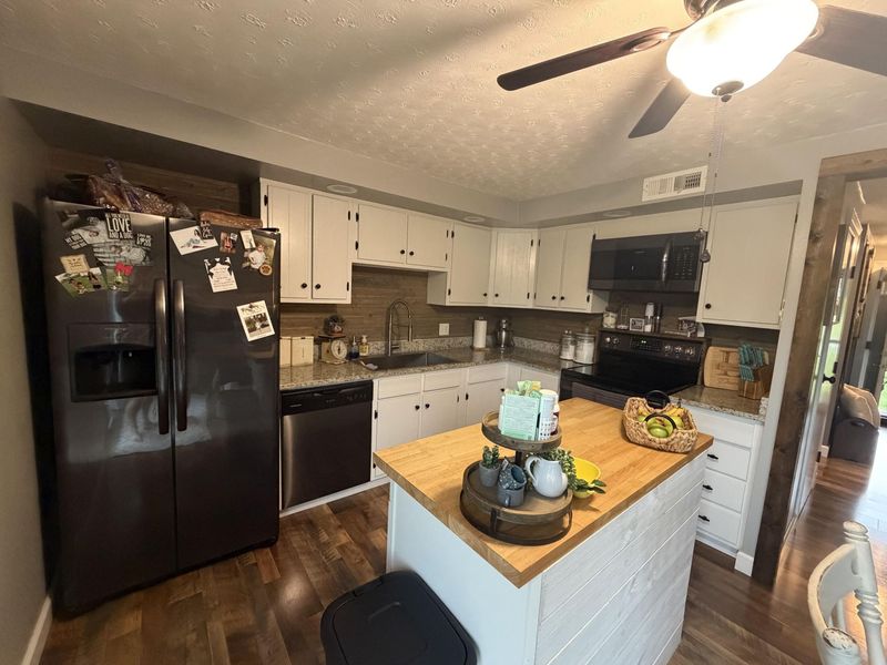804 Sidney Street, West Liberty, OH 43357 Photo 9