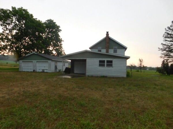 3696 S 198th Avenue, Hesperia, MI 49421