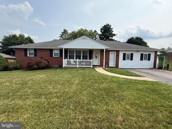 116 E CLEARVIEW DRIVE , SHREWSBURY, PA 17361