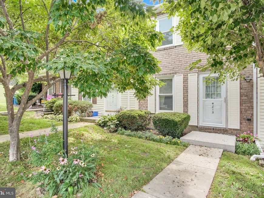 815 Allenview Drive, Mechanicsburg, PA 17055 Main Photo