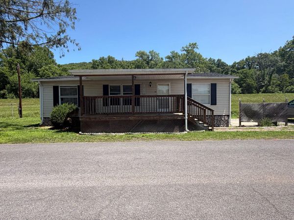 58 CREEK STREET, PETERSBURG, WV 26847
