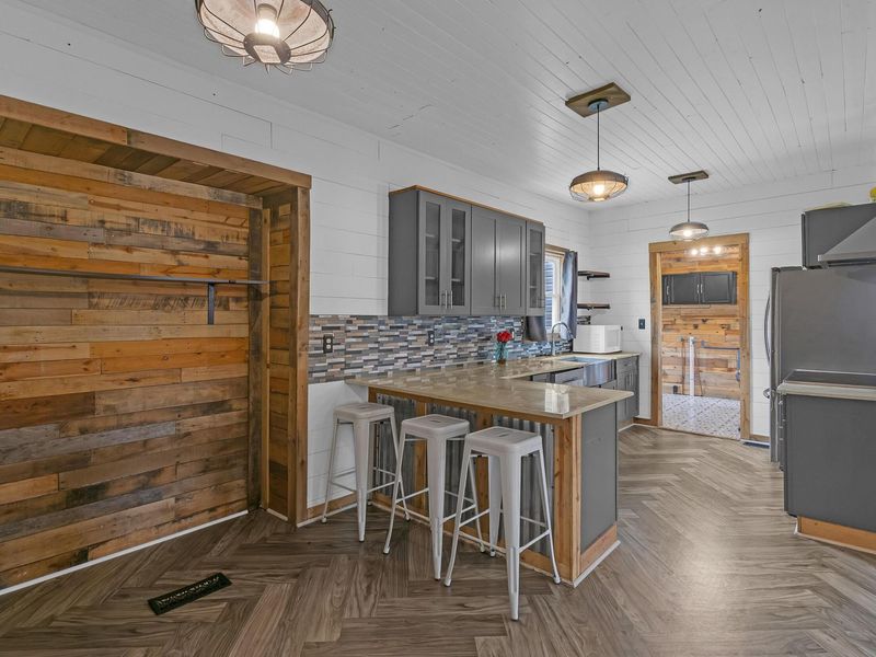 22 W 3rd Street, Frazeysburg, OH 43822 Photo 8