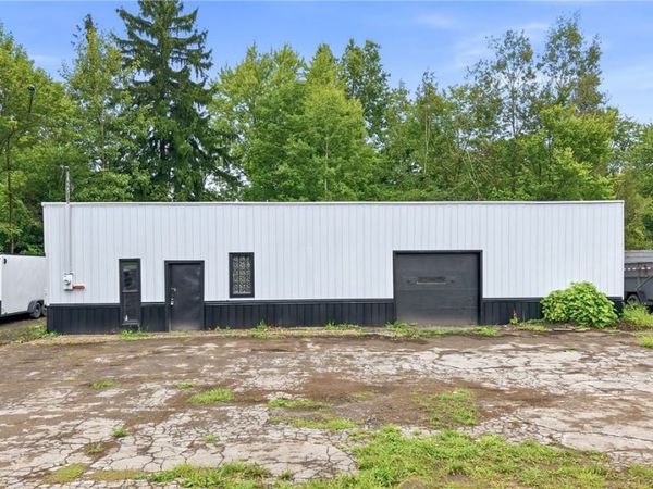 6157 Youngstown Hubbard Road, Hubbard, OH 44425