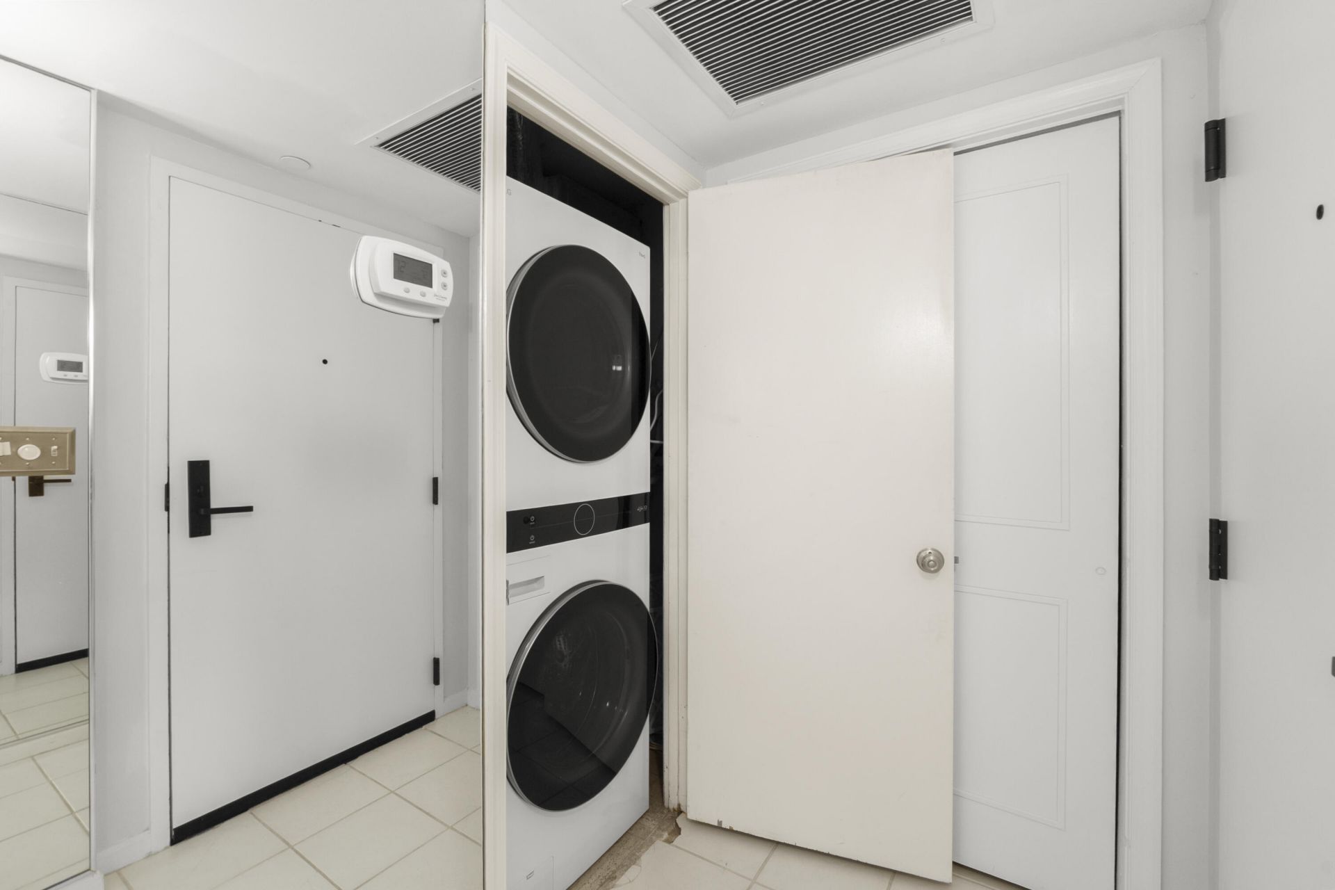1200 S Flagler Drive, Unit 1102, West Palm Beach, FL 33401 Photo