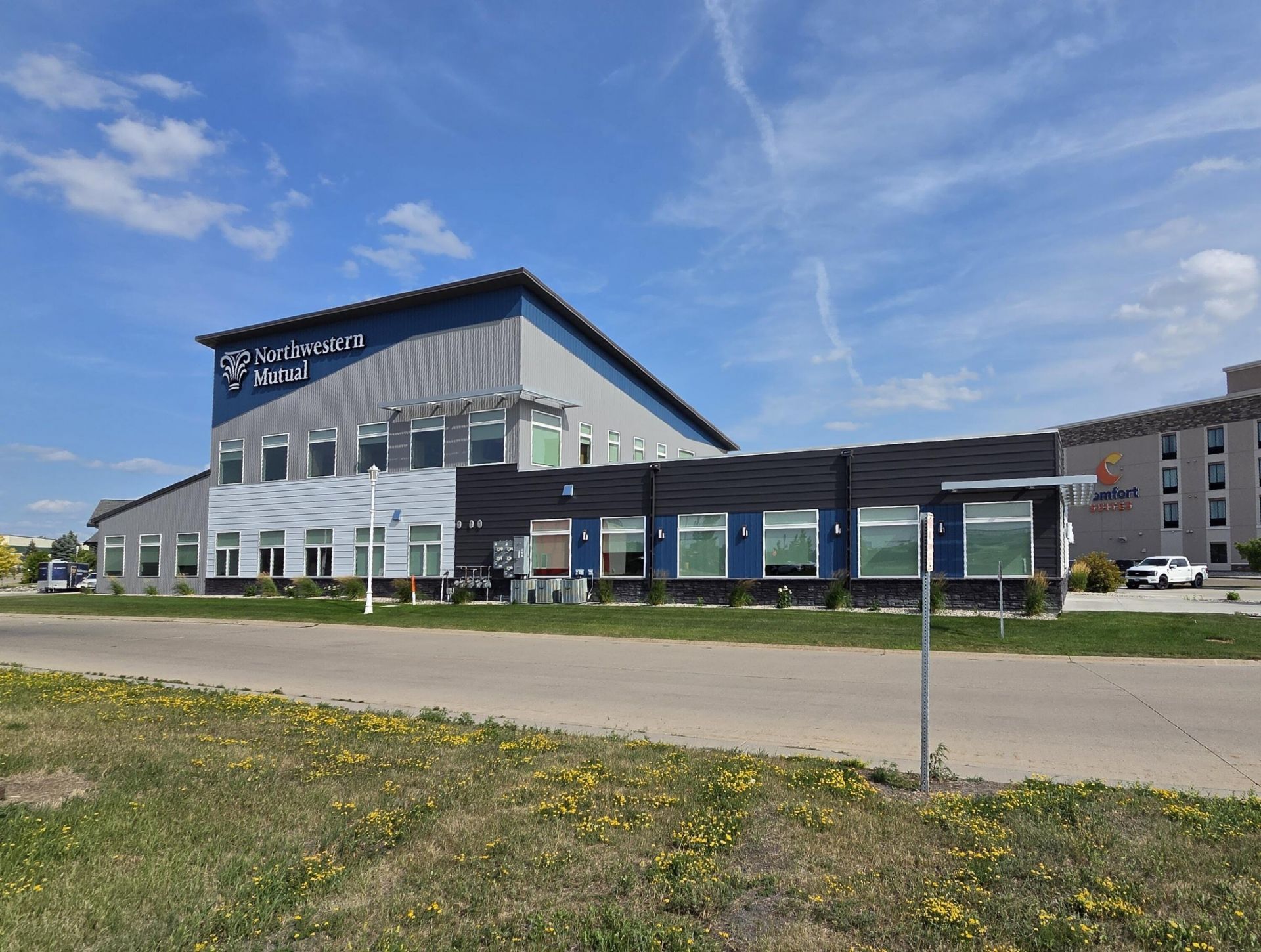 4445 23rd, Fargo, ND 58104