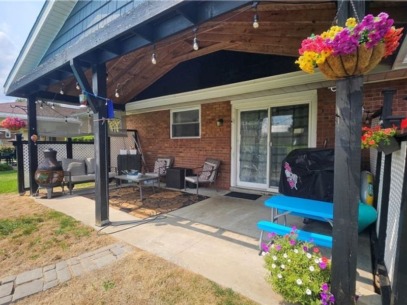 2654 Lafayette Boulevard, Steubenville, OH 43953 Photo 11