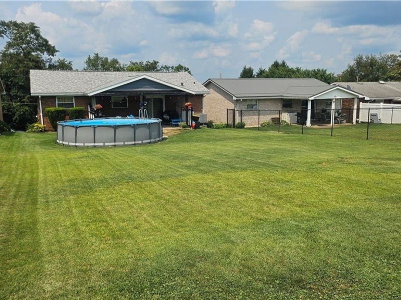2654 Lafayette Boulevard, Steubenville, OH 43953 Photo 12