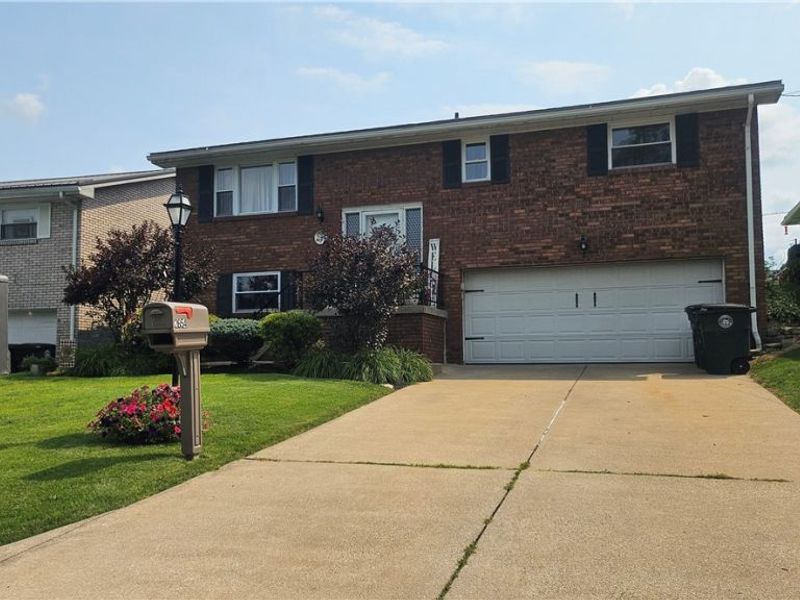 2654 Lafayette Boulevard, Steubenville, OH 43953 Photo 2
