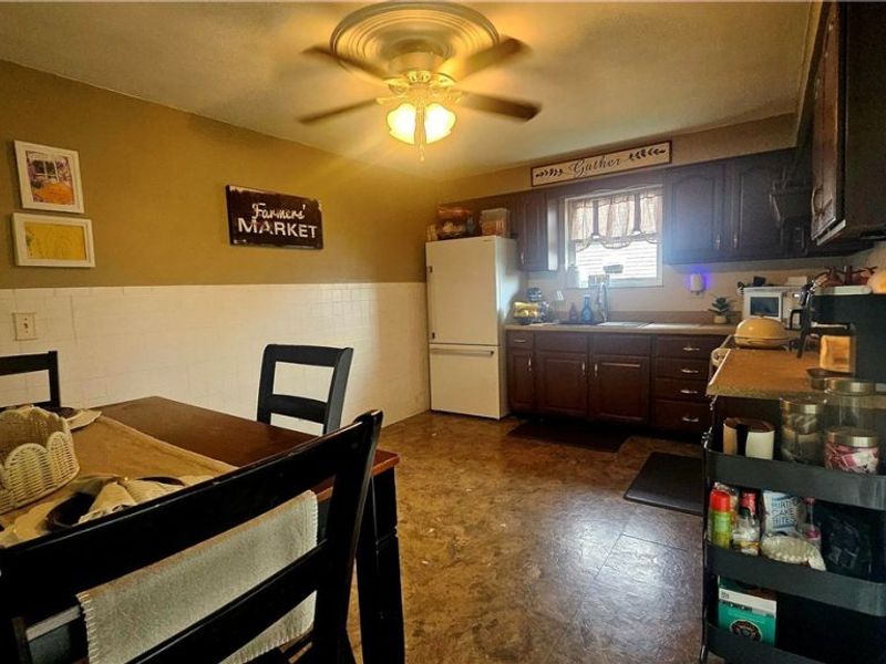 2654 Lafayette Boulevard, Steubenville, OH 43953 Photo 22