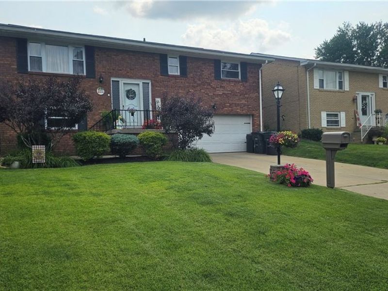 2654 Lafayette Boulevard, Steubenville, OH 43953 Photo 3