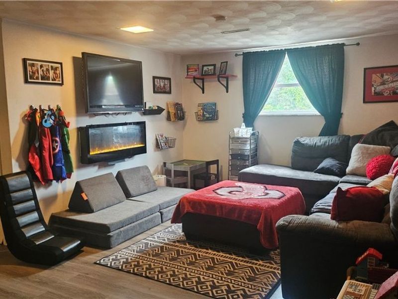2654 Lafayette Boulevard, Steubenville, OH 43953 Photo 30