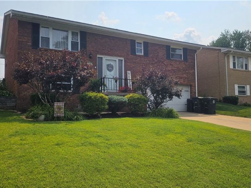 2654 Lafayette Boulevard, Steubenville, OH 43953 Photo 4