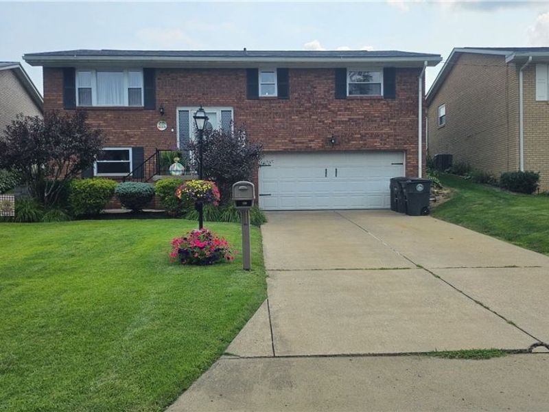 2654 Lafayette Boulevard, Steubenville, OH 43953 Photo 9